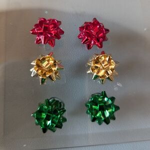 Mini Christmas bow clip earrings